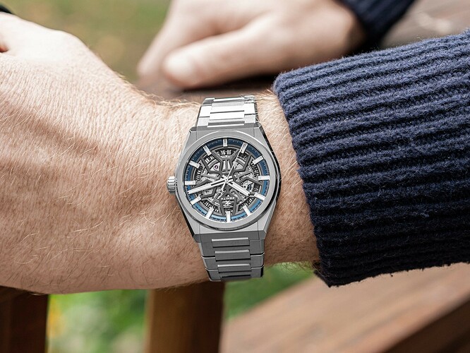 Zenith_17-Wrist-01