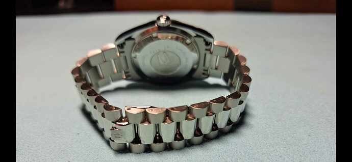 Bulova Super Seville Day Date (11)