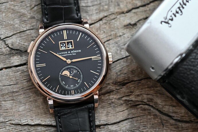 Lange-Sohne-Saxonia-Moonphase-Pink-Gold-Review-7