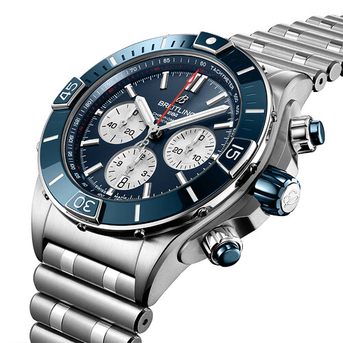 ab0136161c1a1-super-chronomat-b01-44-three-quarter