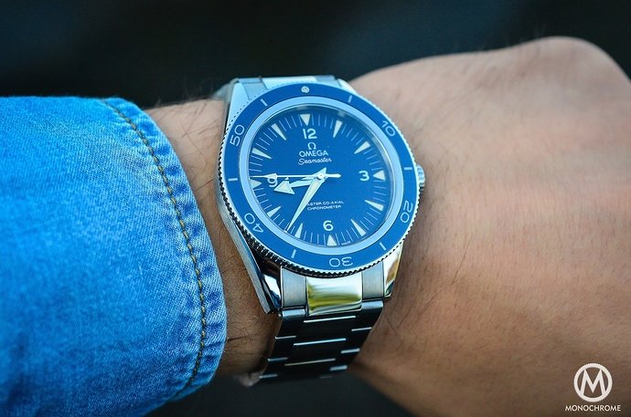omega-seamaster-300-master-co-axial-titanium-1