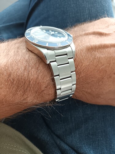 Tudor non-rivets 1