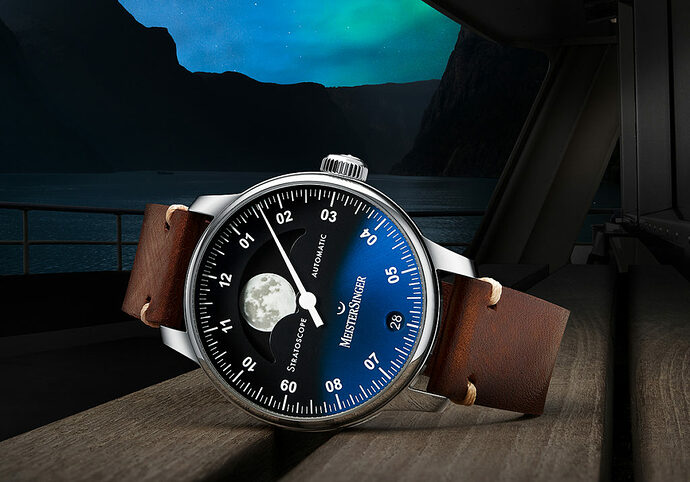 MeisterSinger_Stratoscope_reclining_1000-1024x716