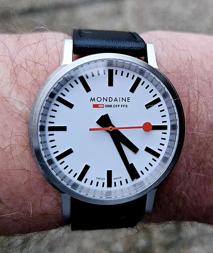 Mondaine 2