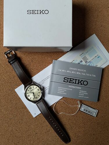 Seiko Presage SRPB63J1 - explorer stijl | Klockspan