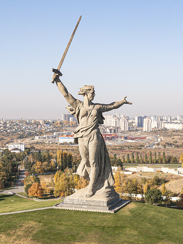 The_motherland_calls_Mamayev_Kurgan_Volgograd
