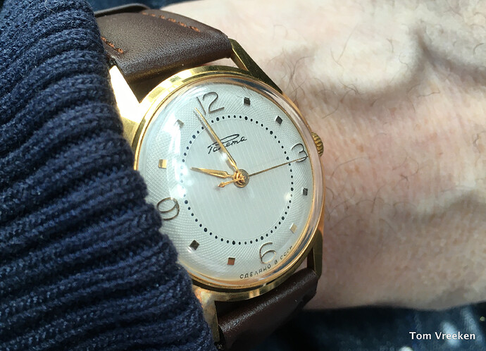 22-03-25_Raketa-dresser_1