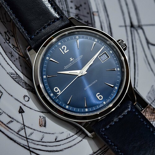 Jaeger-LeCoultre-Master-Control-Date-Limited-Edition-Blue-Dial-Steel-Q4018480-3