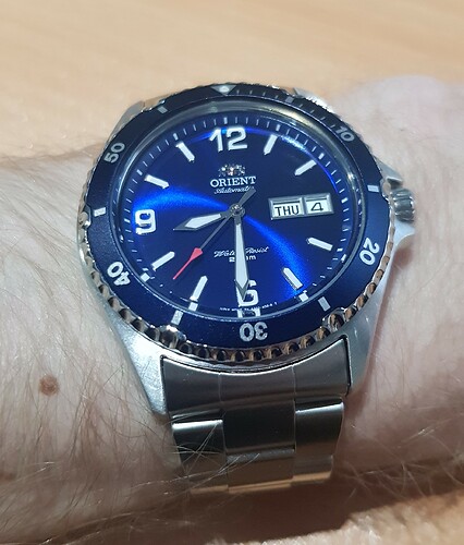 Horloge Orient Mako 2