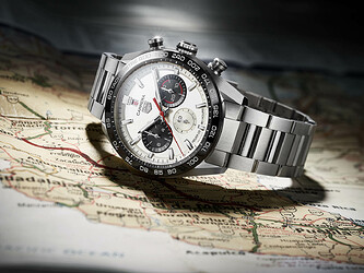 cbn2a1d-ba0643-tag-heuer-carrera-sport-chronograph-160-years-special-edition-1