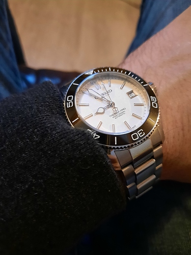 16074141008265107827896978925731