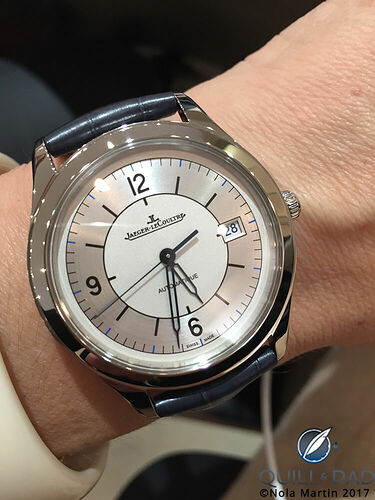 Jaeger-LeCoultre-Master-Control-Date-wrist_16-22-12