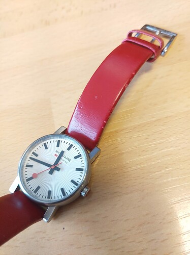 mondaine-30305_01