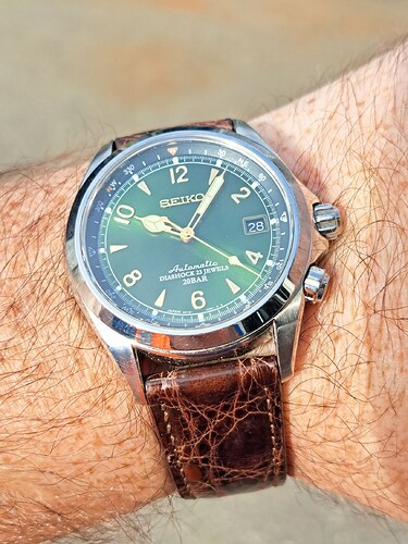 16932099672073298697833177039264