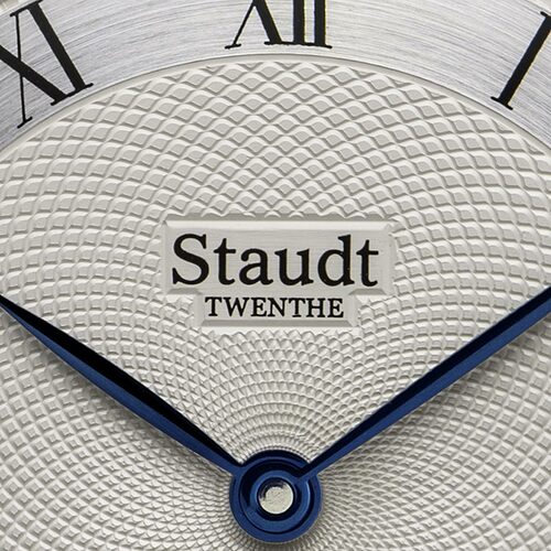 Staudt-Praeludium-Guilloche-intro