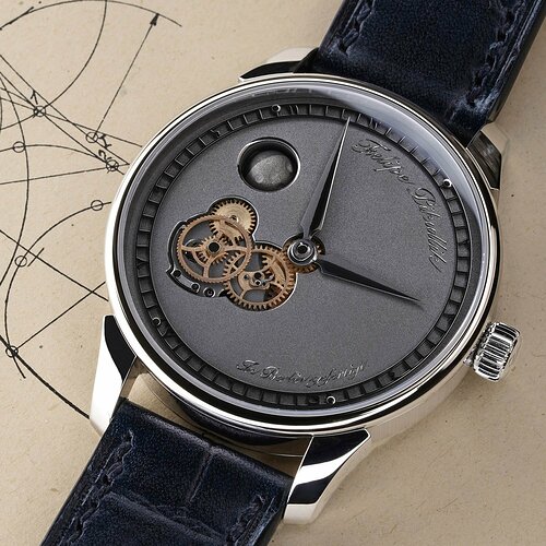 Independent-Watchmaking-Felipe-Pikullik-Mondphase-1-2