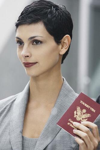 Anna-Morena-Baccarin-v-2009-16873640-427-640