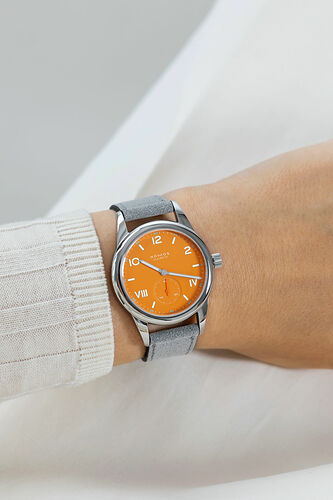 0710_club_campus_future_orange_wristshotstill_014_pr