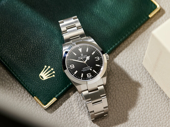 Rolex_Explorer_214270_