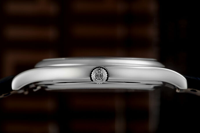 watch-club-patek-philippe-perpetual-calendar-platinum-ultra-thin-perpetual-ref-5140p-year-2015-11