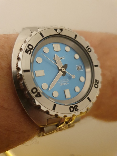 1605695894116802036291923587535