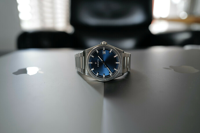 L1000177