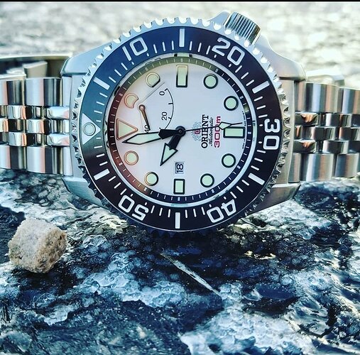 6 Orient saturation diver