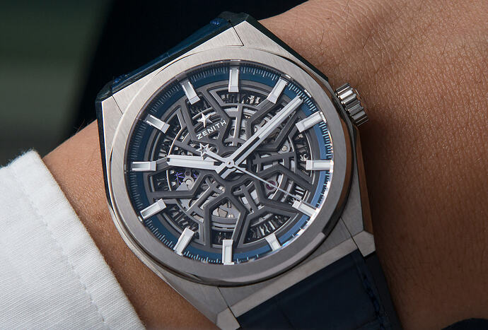 Zenith-Defy-Classic-a