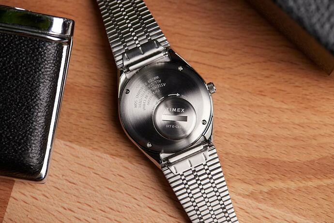 Timex_Q-36mm-Blue_TW2U95500VQ_005-v1618239436131