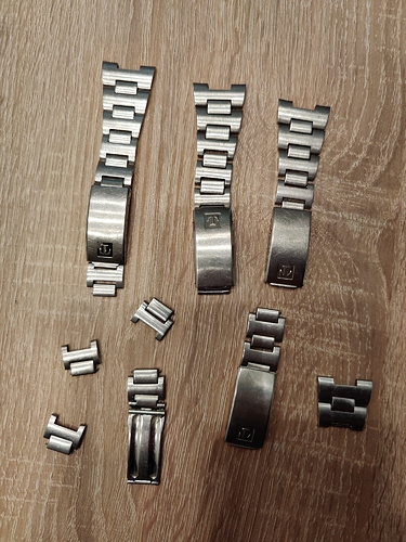 16032182583153307841920330509429