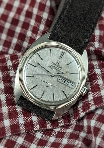 omega2-01