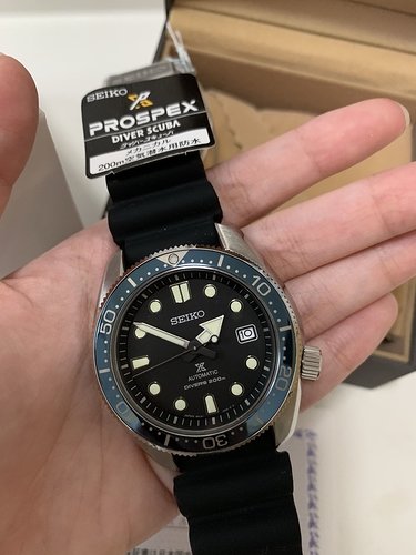 bnib_seiko_sbdc063_prospex_200m_blue_diver_1542867309_10a4edce