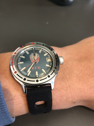 Vostok Amphibia - KGB - 001
