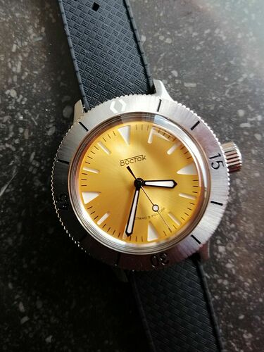 Vostok-Amphibia-SE-720B34-420B34-Yellow-Sandwich-Limited