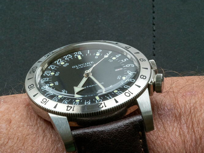 W7035064