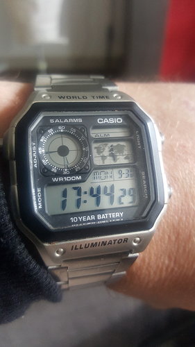 1569858266391254681902