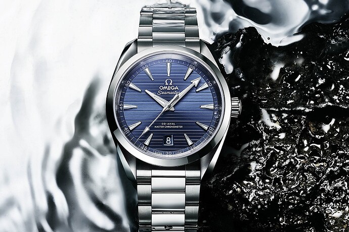 Misschien-is-de-blauwe-Seamaster-Aqua-Terra-150m-Master-Chronometer-41mm-met-stalen-band-wel-hét-ideale-horloge