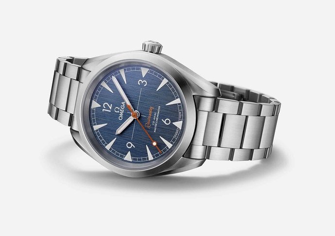 Omega-Railmaster-Co-Axial-Master-Chronometer-Denim-2