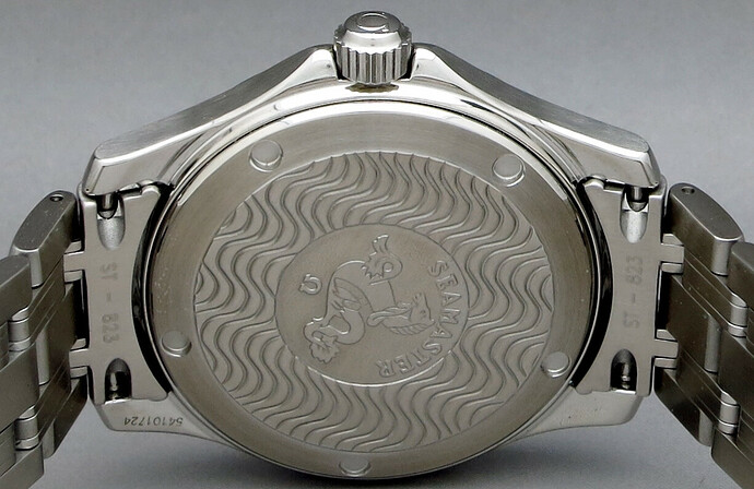 Omega 2511.10 rear 01