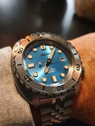 1601874222042170267665240029028