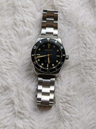 Invicta pro diver 1953