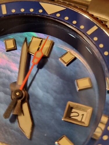 16454589061167369786967160139022
