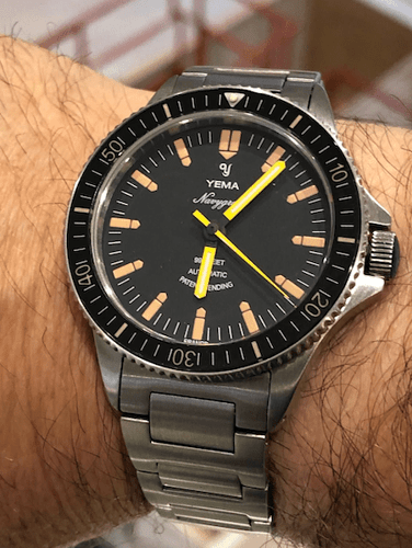 Yema-Navygraf-close-up-courtesy-thetruthaboutwatches.com_
