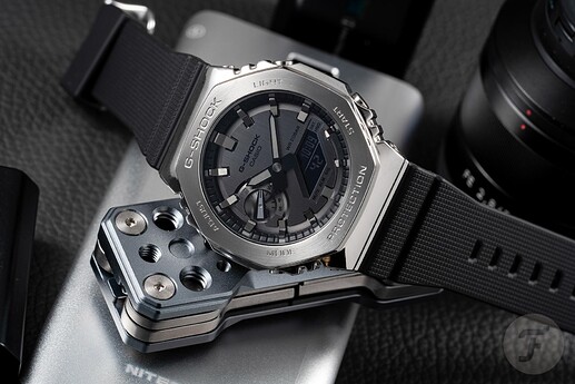 Casio-GM-2100.001