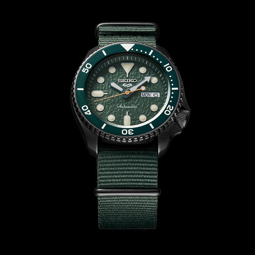 Seiko-5-Sports-Sense-nato-SRPD77