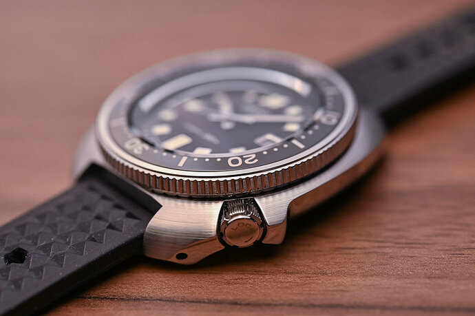 Seiko-1970-Divers-Re-Creation-SLA033-5