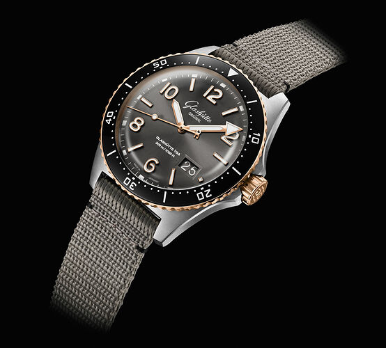 Glashutte_Original_SeaQ_Panorama_Date_dial6