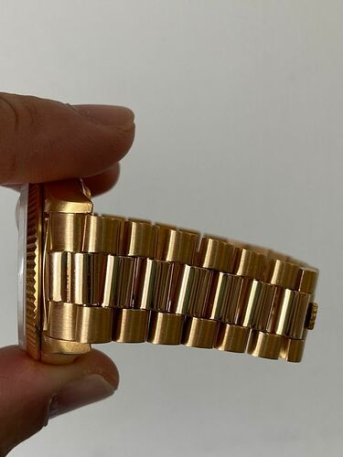 197448989_230778791852597_6342075105287648905_n