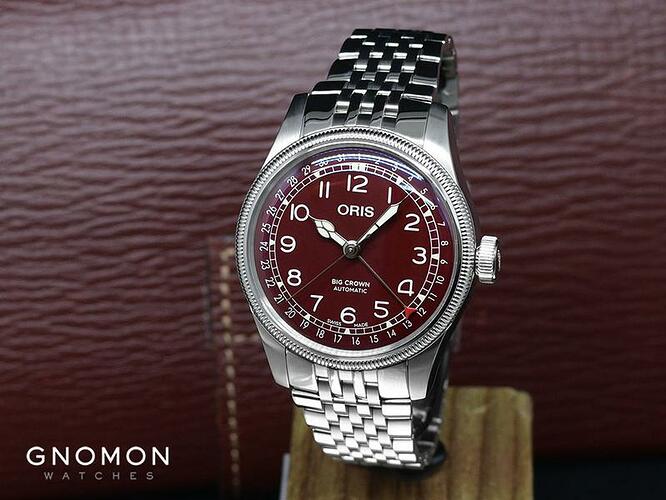 OrisBigCrownPointerDateRedBracelet1_60ee650c-e4bc-476c-8161-67b8eb691dd6_800x