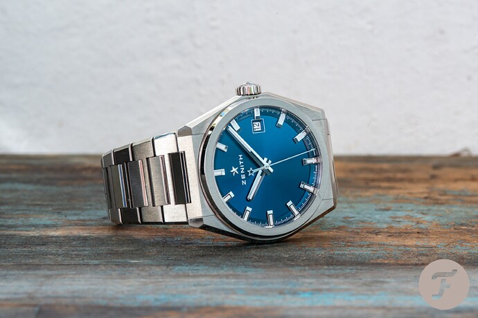 zenith-defy-classic-41-4268 (1)